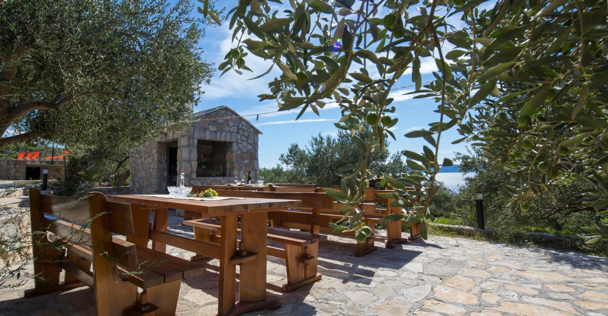 Apartmani Villa Athina Tučepi Kültér fotó