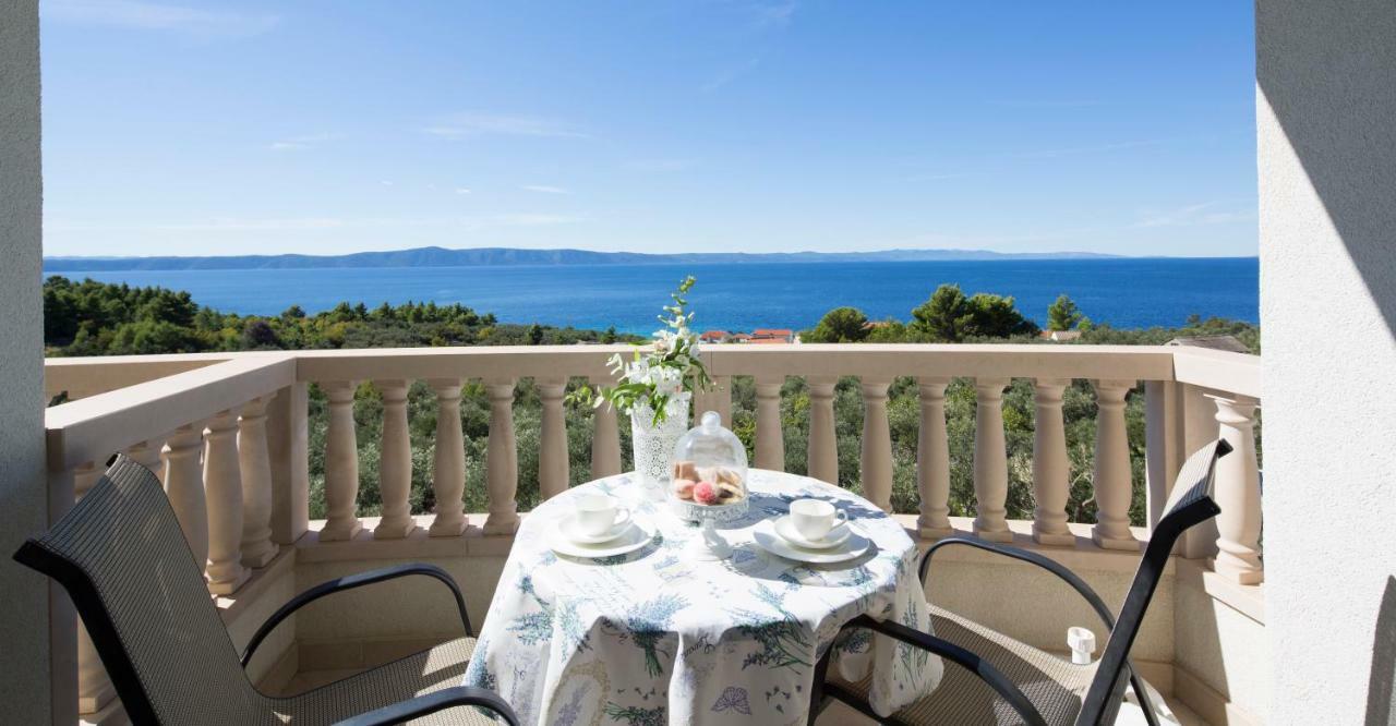 Apartmani Villa Athina Tučepi Kültér fotó
