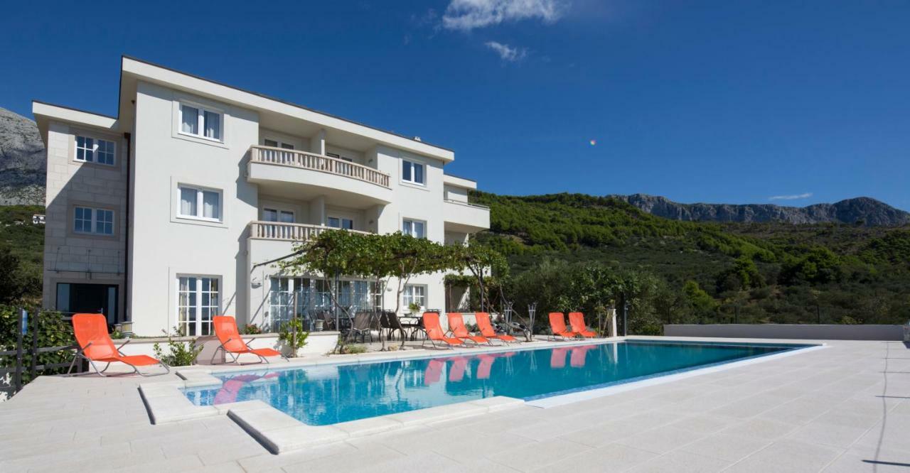 Apartmani Villa Athina Tučepi Kültér fotó