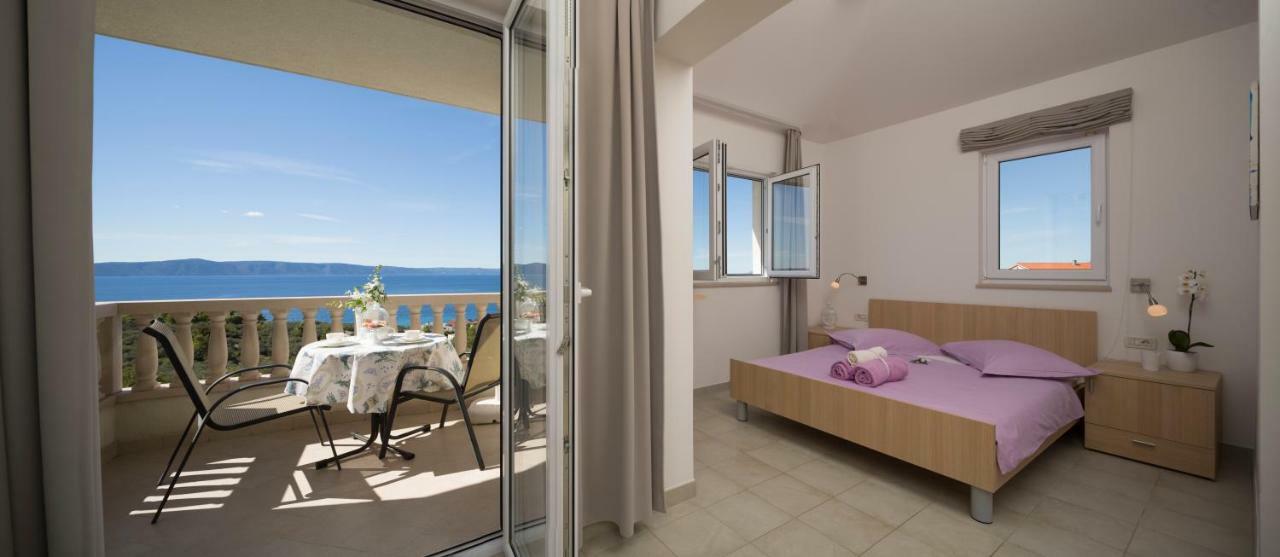 Apartmani Villa Athina Tučepi Kültér fotó