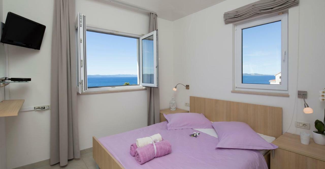 Apartmani Villa Athina Tučepi Kültér fotó