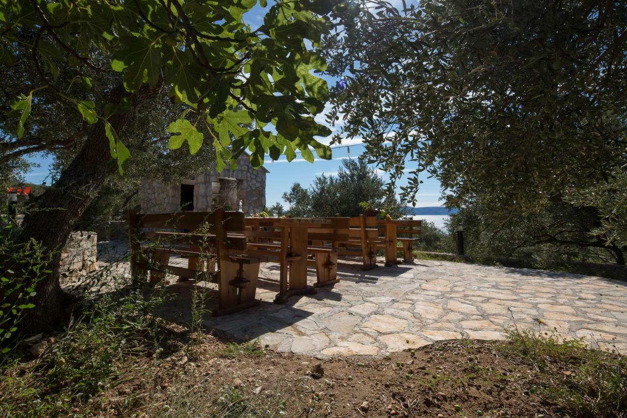 Apartmani Villa Athina Tučepi Kültér fotó